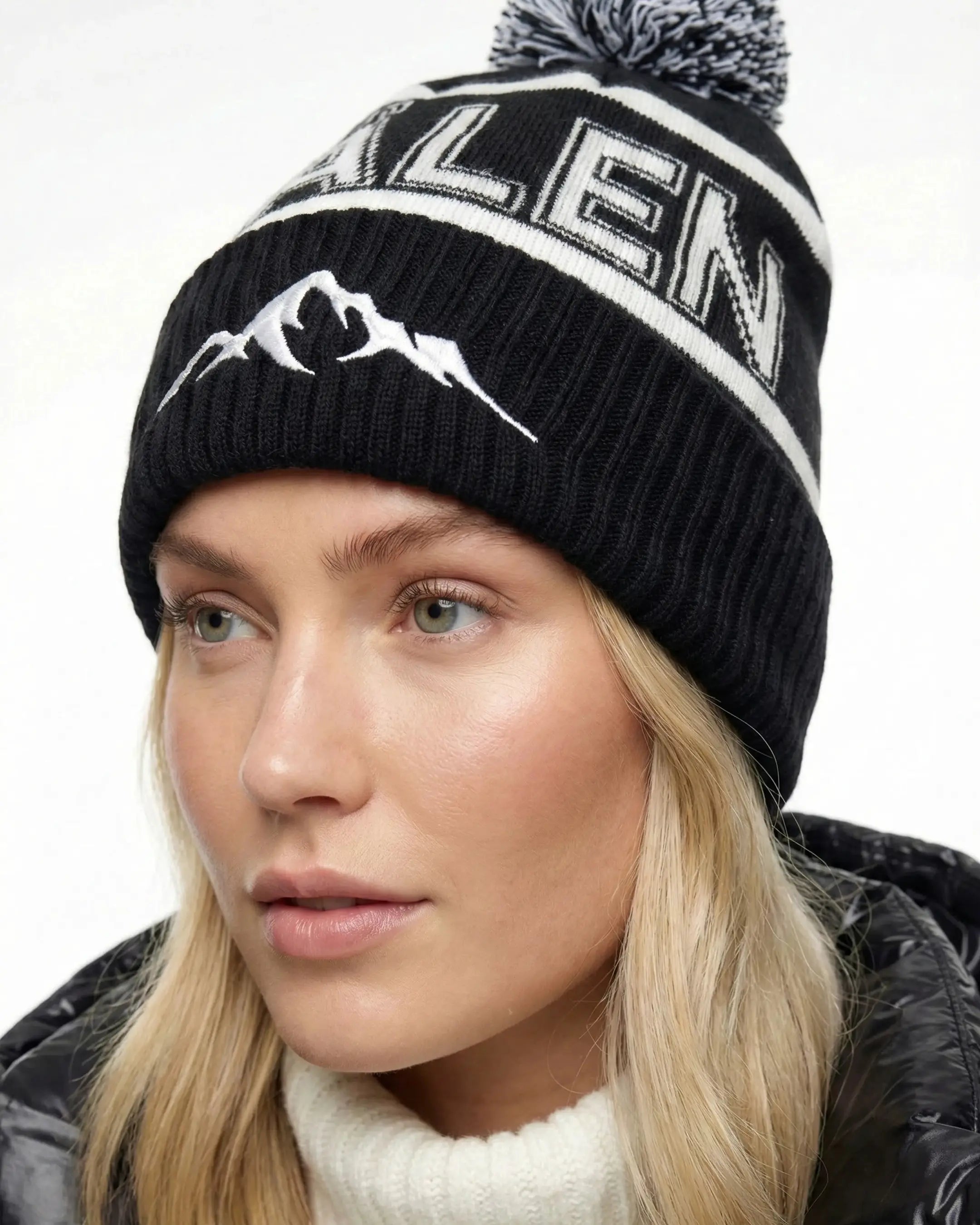 Sälen Mössa modellbild - Svart